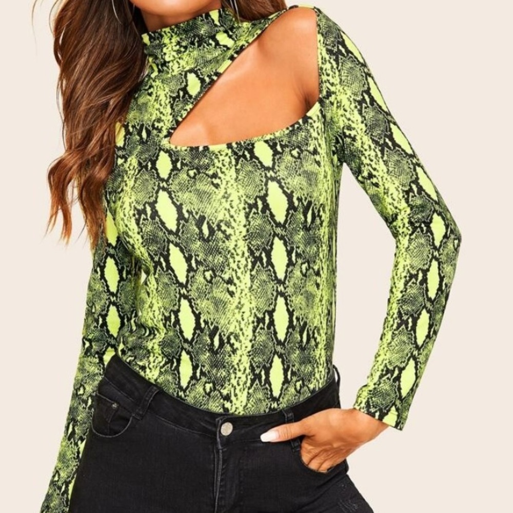 High Neck Snakeskin Print Cutout Tee